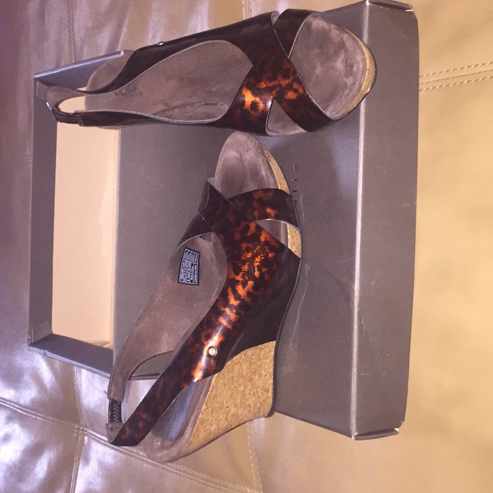 UGG Heels Tortoise Patent Leather 'Hazel' Wedges